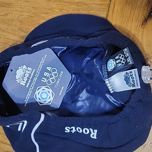 NWT Team USA Roots L/XL Torino 2006 winter hat - Picture 5 of 7